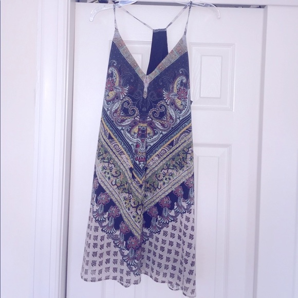 HOST PICK! 🎉 Alice + Olivia dress✨ - Picture 2 of 5